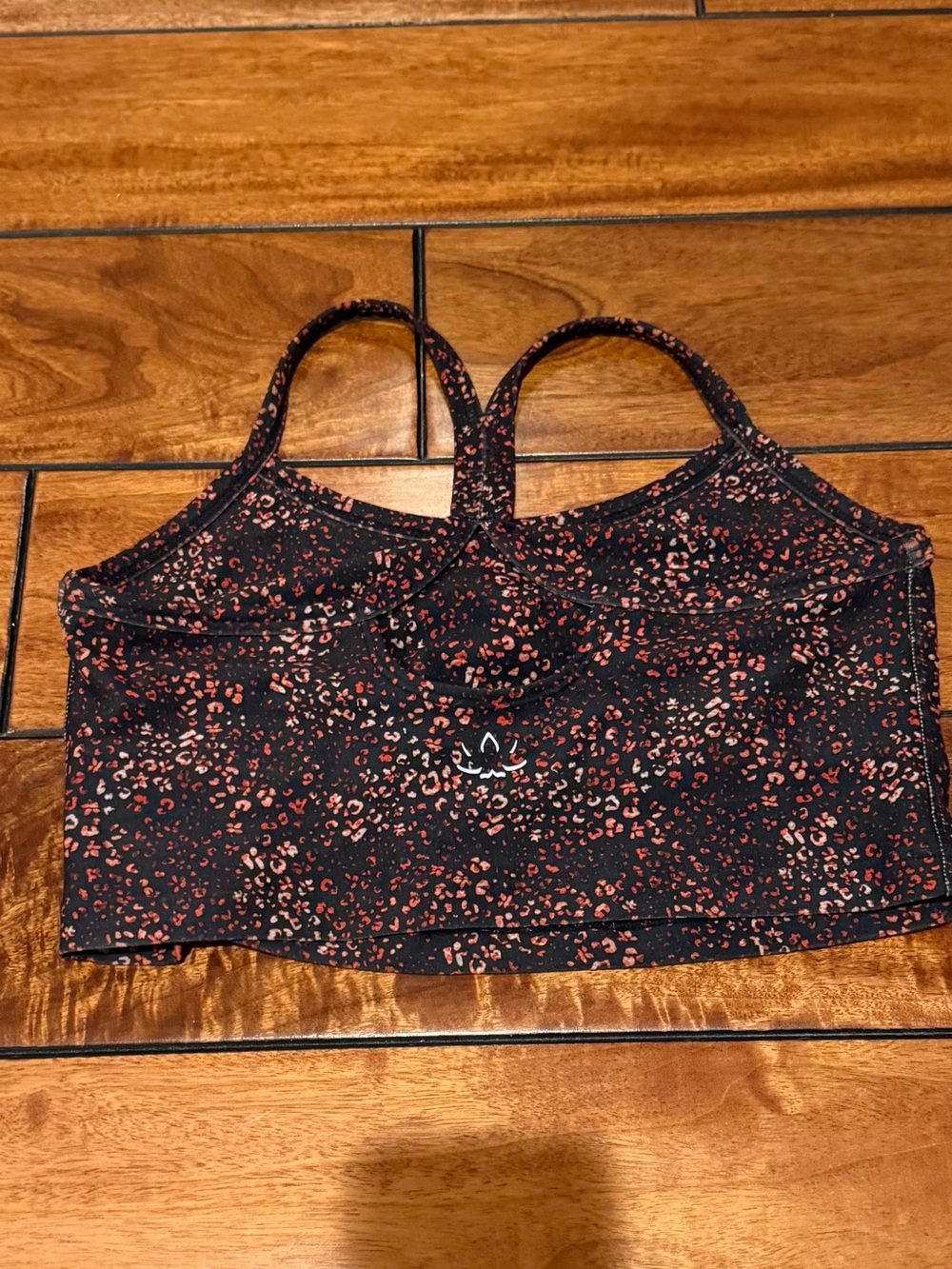 Beyond Yoga Slim Racerback Cropped Tank - Picture 2 of 4